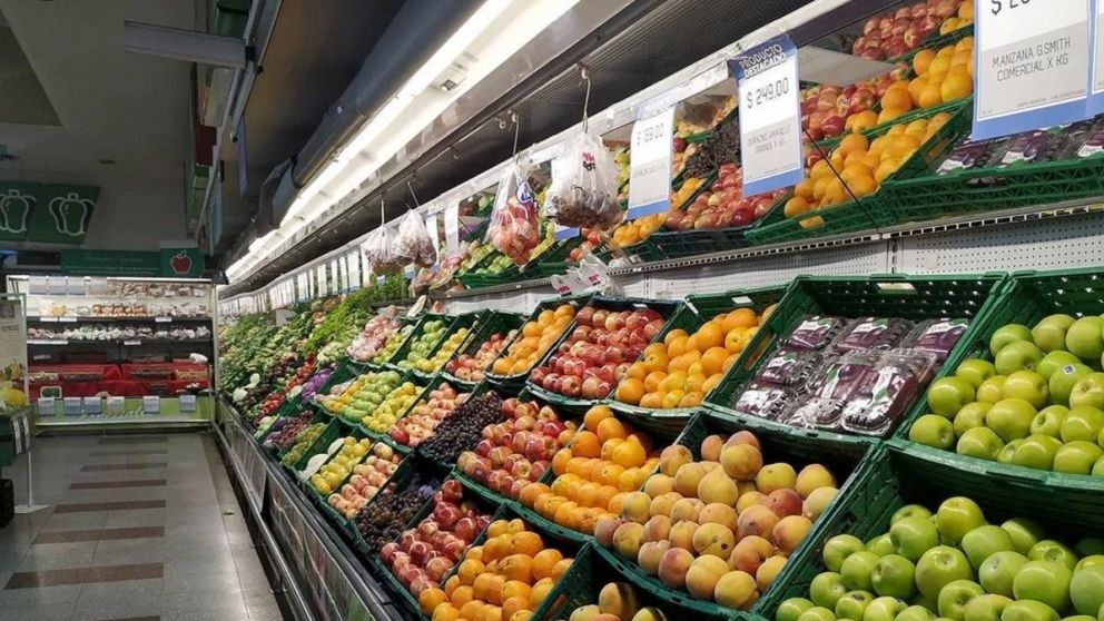 En las 19 frutas y verduras que integran la canasta IPOD, la brecha fue de 4,7 veces en diciembre.