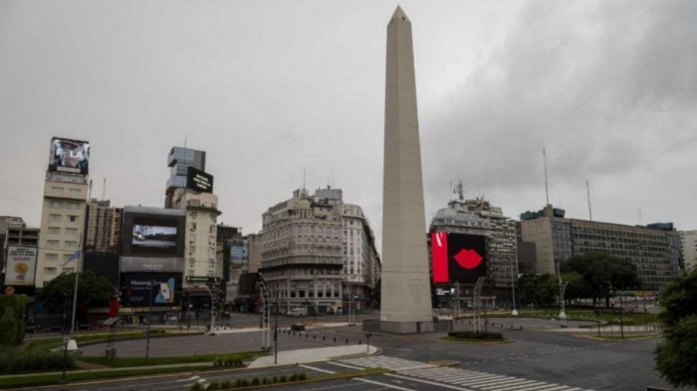 El cielo estará parcialmente nublado en el AMBA.