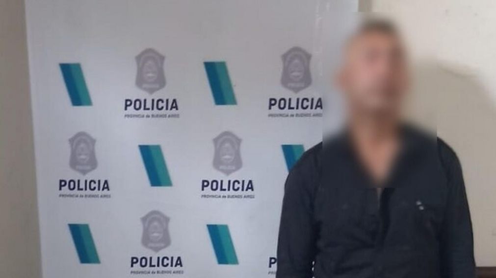 Este es el hombre que resultó arrestado por los uniformados.