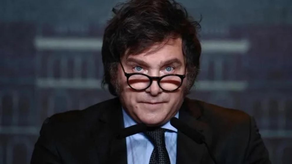 Javier Milei saludó a las mujeres en su día con un polémico posteo.