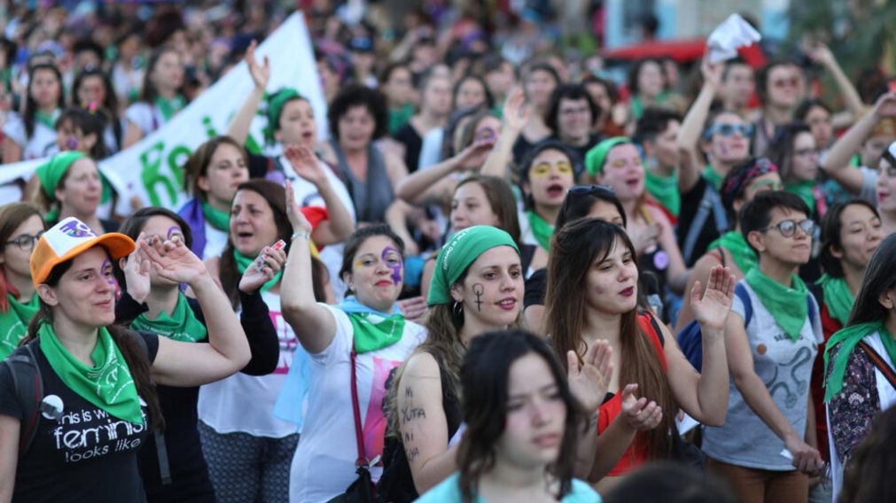8M: el Gobierno descontará la jornada a las empleadas públicas que adhieran al paro por el Día de la Mujer