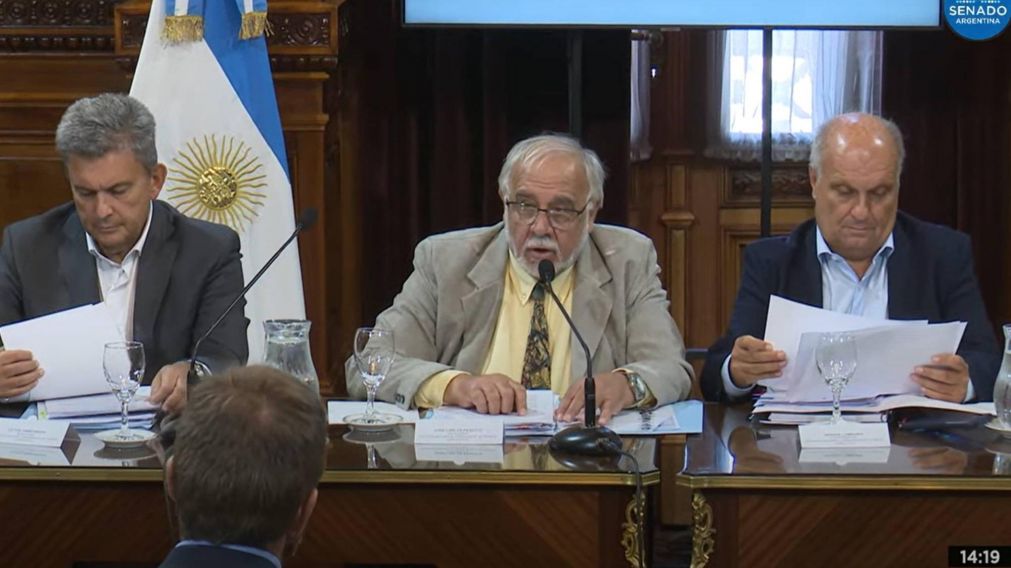 �EN VIVO! DNU: Reuni�n de la Comisi�n Bicameral.