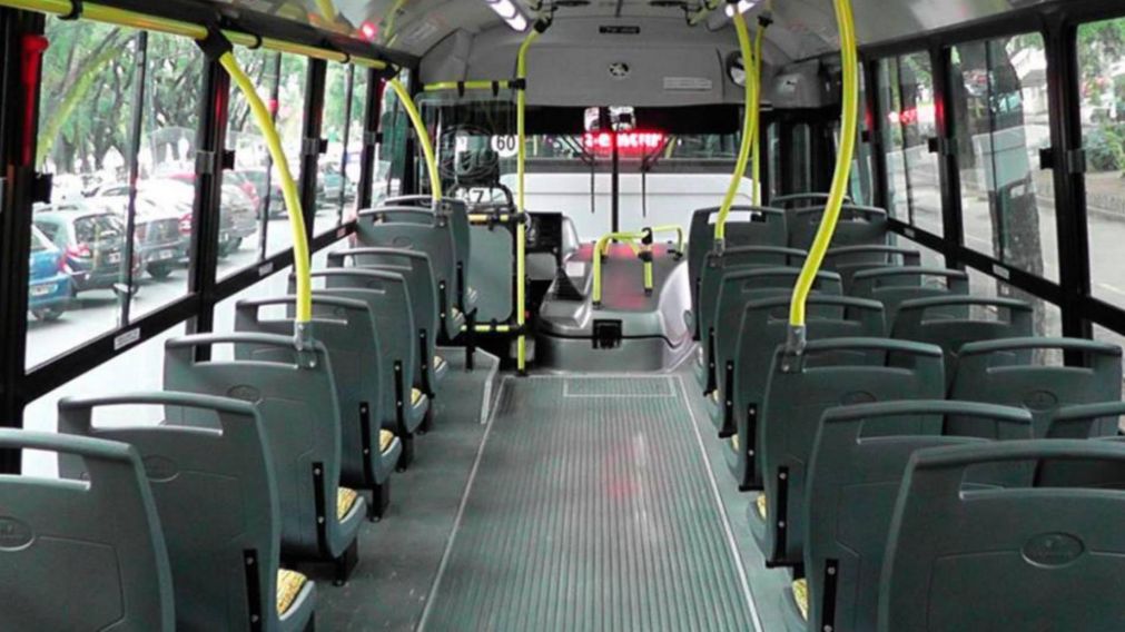 Sin bondi: paro de colectivos de 24 horas.