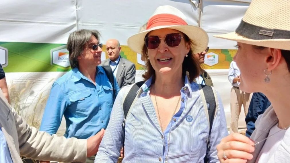 Mondino llegó a las 10 al autódromo de San Nicolás y luego realizó un recorrido por el predio.