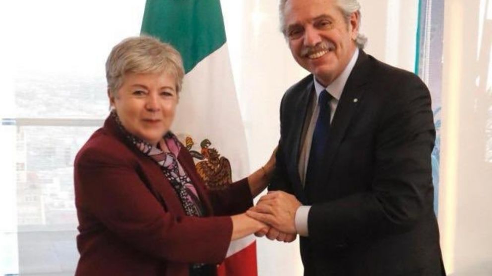 Tras el encuentro con la secretaria de Relaciones Exteriores de México, ambos compartieron un mensaje en sus redes sociales.