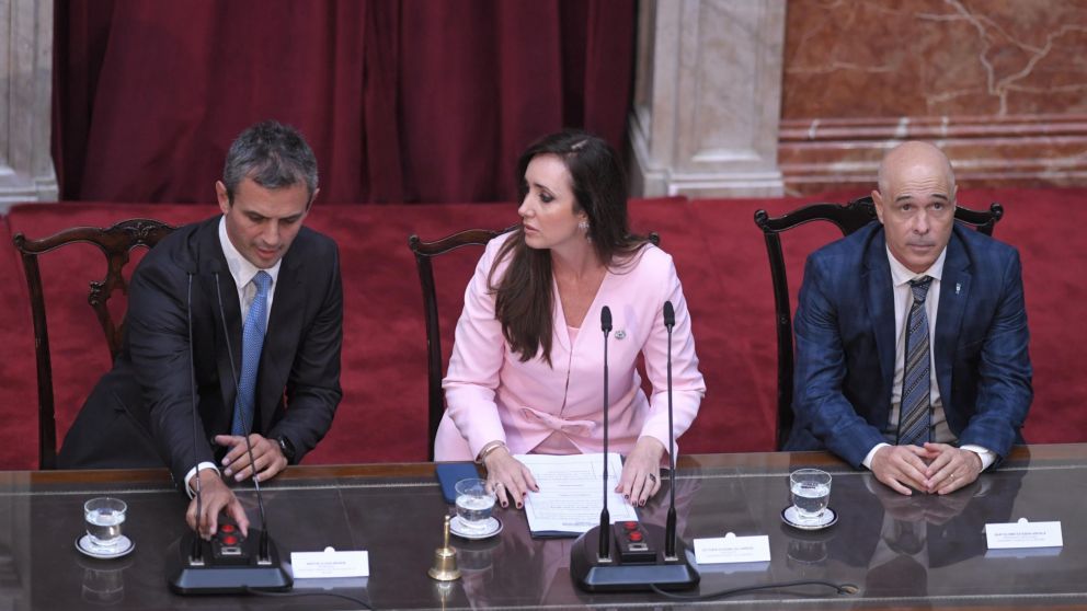 ¡EN VIVO! Apertura de Sesiones Ordinarias: megaoperativo, cortes y expectativas por el discurso de Javier Milei.