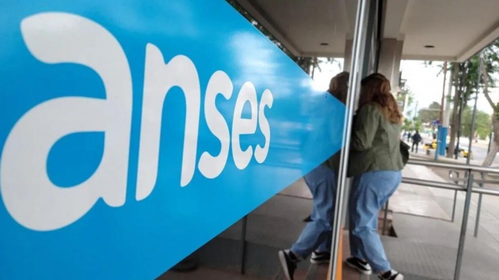 Cuánto cobro ANSES: así quedaron los nuevos montos con el aumento de marzo 2024 (Imagen ilustrativa).