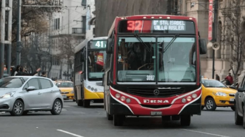 UTA llamó al paro de colectivos para la próxima semana.