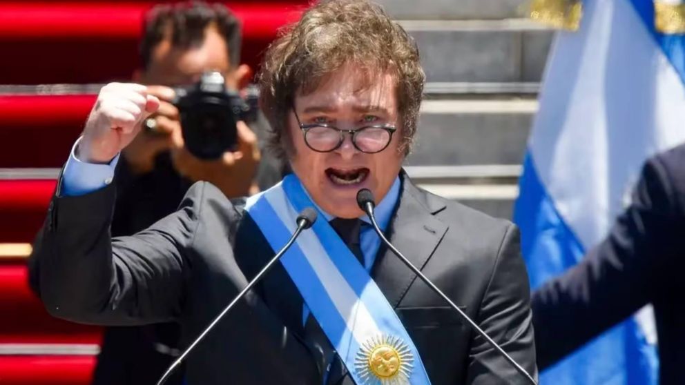 Advertencia de Javier Milei al Congreso: "Quienes voten en contra serán identificados como enemigos del cambio".