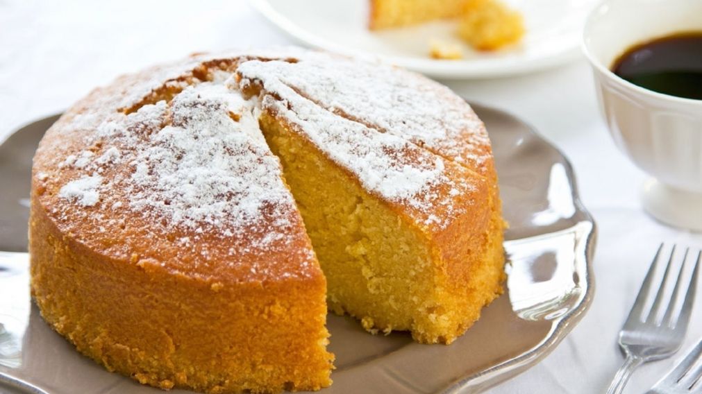 Torta de 7 cucharadas sabor naranja, una receta ideal para acompañar los mates o la infusión de la tarde.