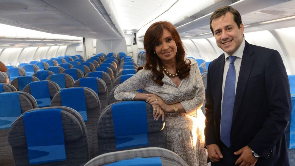 Cristina Kirchner con Mariano Recalde (Archivo).