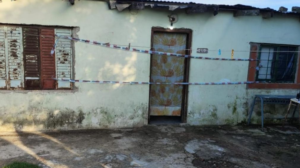 El tremendo femicidio se produjo en esta vivienda.