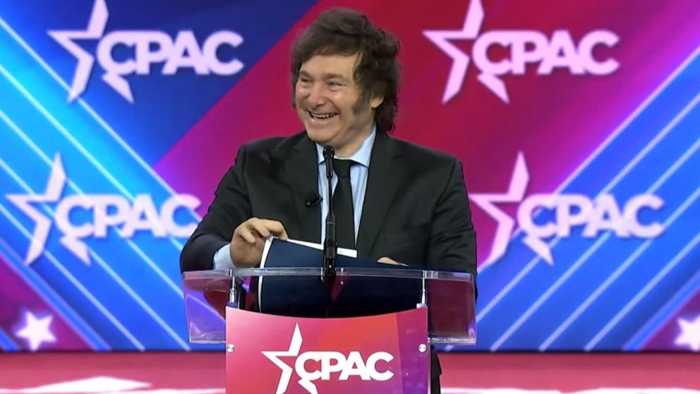 El presidente Javier Milei en un evento del partido republicano en Washington.