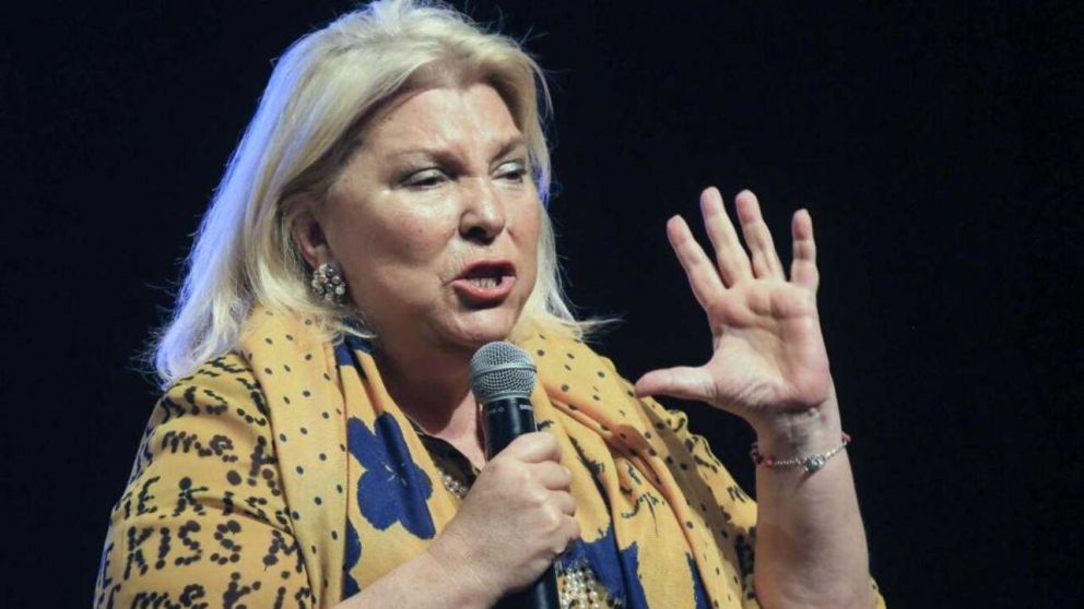 Elisa Carrió volvió a cuestionar a Javier Milei (Archivo).
