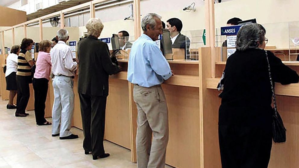 Las jubilaciones tendrán un aumento del 27% desde marzo.