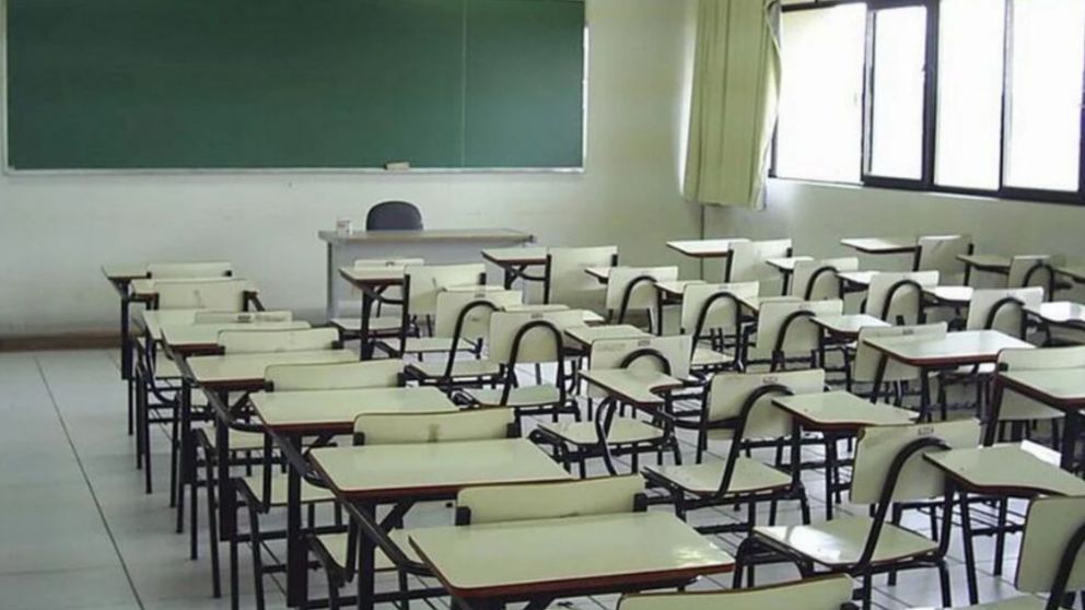 Habría paro docente el primer día de clases.