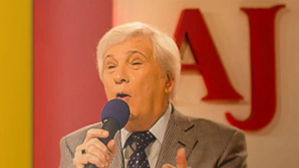 Murió el conductor televisivo Alberto Llorente.