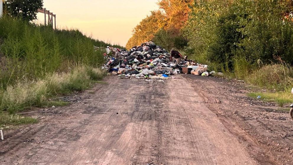 Ni la Virgen los salva: Luján un basural a cielo abierto.