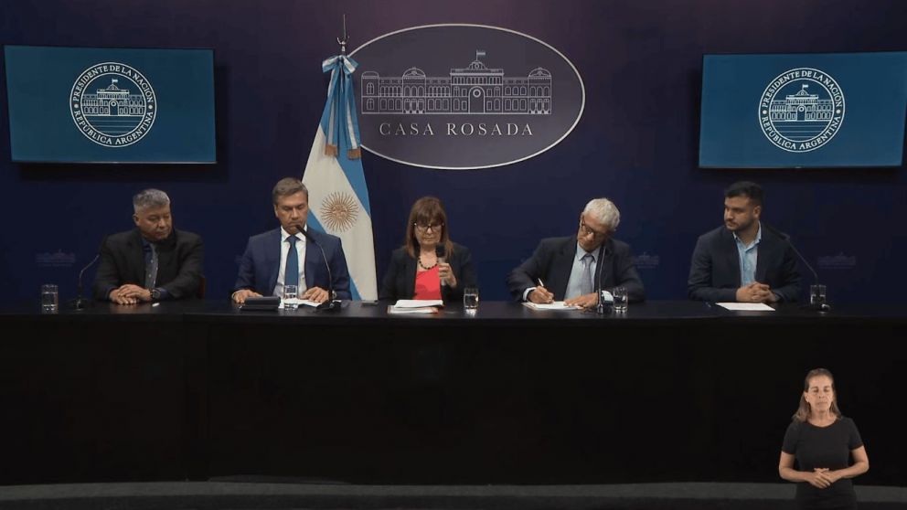 La ministra de Seguridad, Patricia Bullrich, encabezó una conferencia de prensa desde Casa Rosada (Archivo).