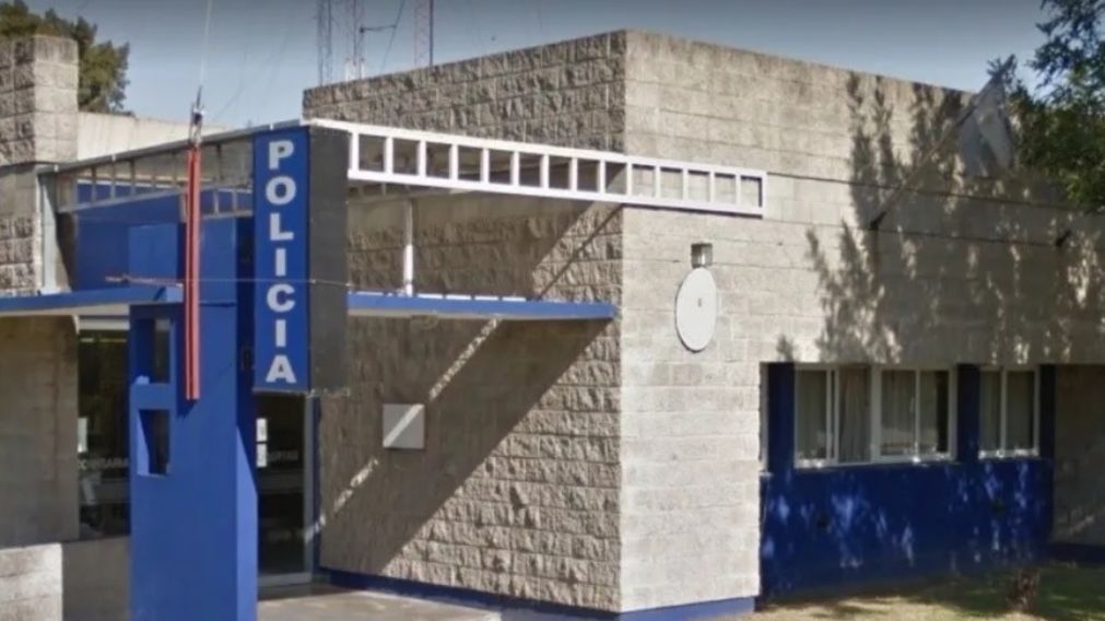 Los integrantes de la comisaría de Libertad buscan a los autores del asesinato.