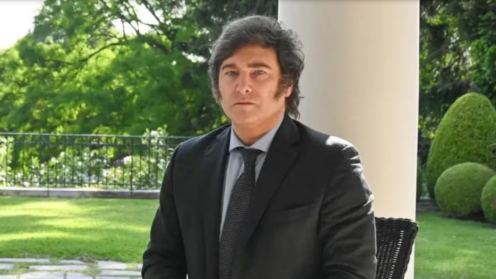 Javier Milei sigue la sesi�n marat�nica en Diputados desde la Quinta de Olivos.