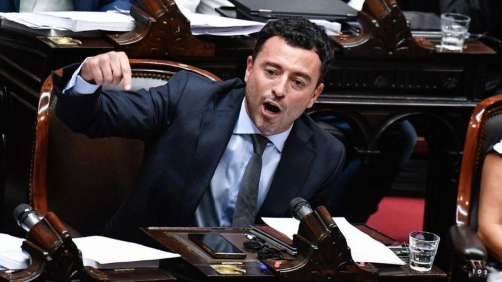 El diputado criticó en duros términos al Gobierno.