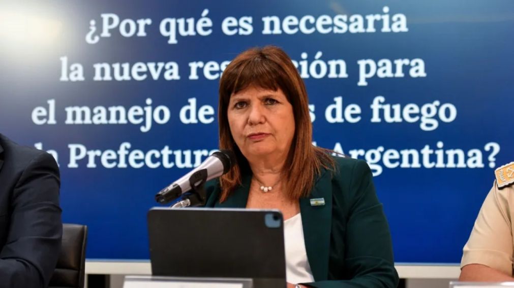 En conferencia de prensa, la titular de la cartera de Seguridad presentó un nuevo protocolo para Prefectura.