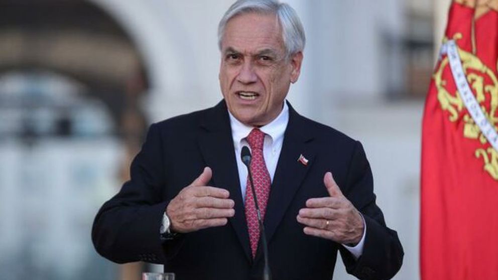 Muere expresidente chileno, Sebastián Piñera, al caer su helicóptero a un lago