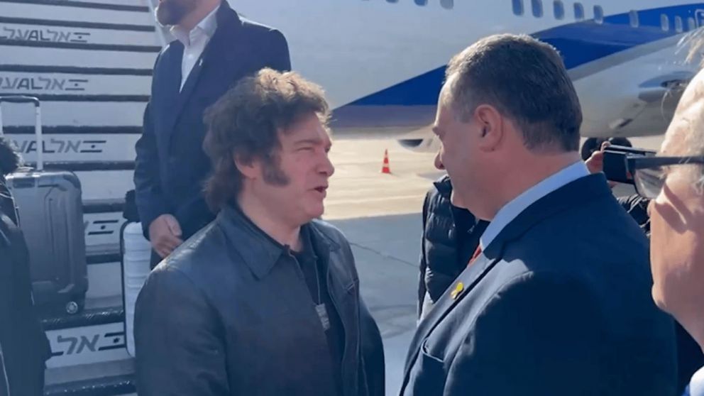 El presidente Javier Milei aterrizó en Tel Aviv (X/@IsraelArgentina).