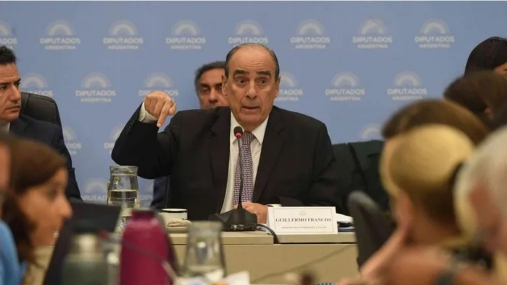 Guillermo Francos iría al Congreso este martes por la mañana a seguir la sesión en Diputados.