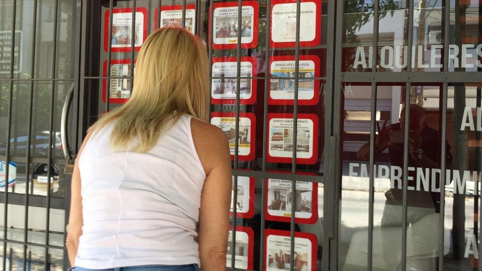 Pese a cierta reactivación del mercado, las sensaciones entre la mayoría de los inquilinos no son positivas (Carlos Ventura / Crónica).