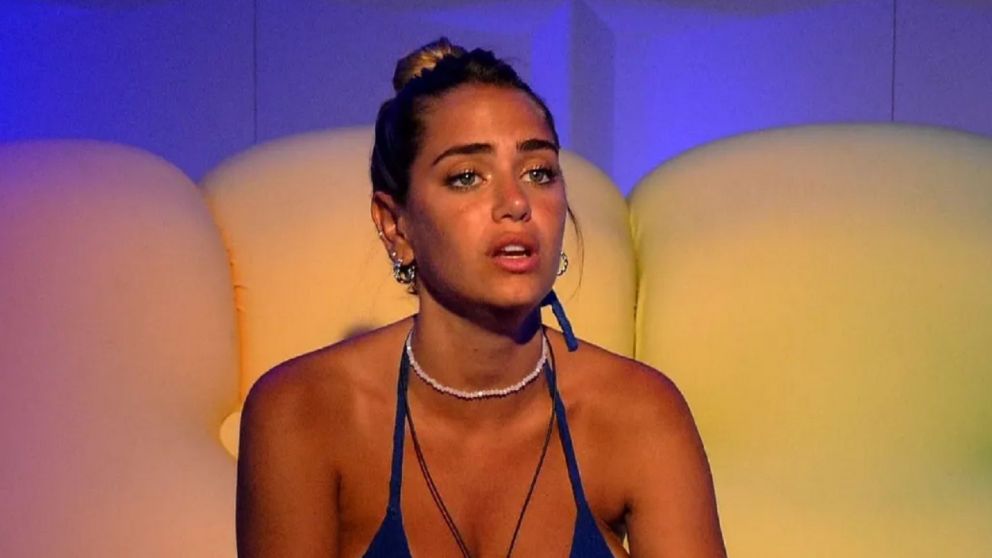 Sabrina de Gran Hermano humilló a su ex novio al revelar detalles de su vida íntima.