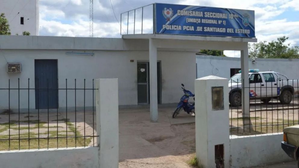 El abuelo denunci� a su nieto en la comisar�a por "chantaje".