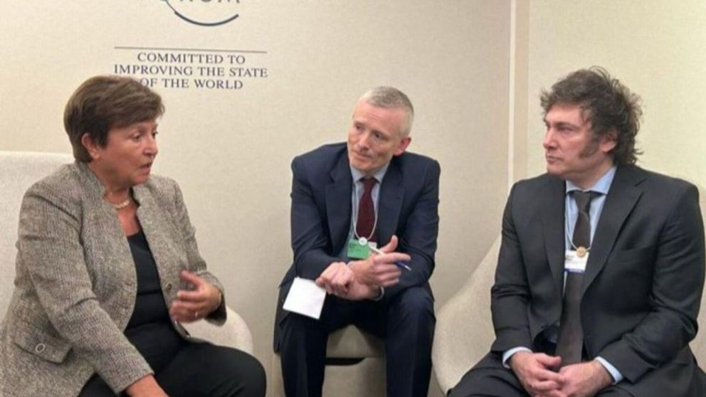 Javier Milei, en su primer encuentro con Kristalina Georgieva.