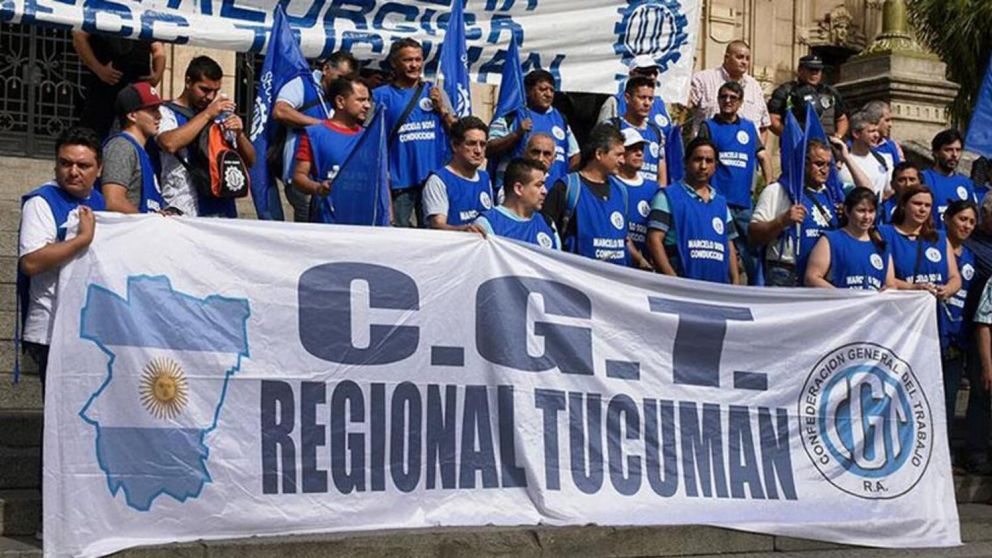 La CGT regional Tucum�n le pidi� a los diputados que regresen al bloque peronista.