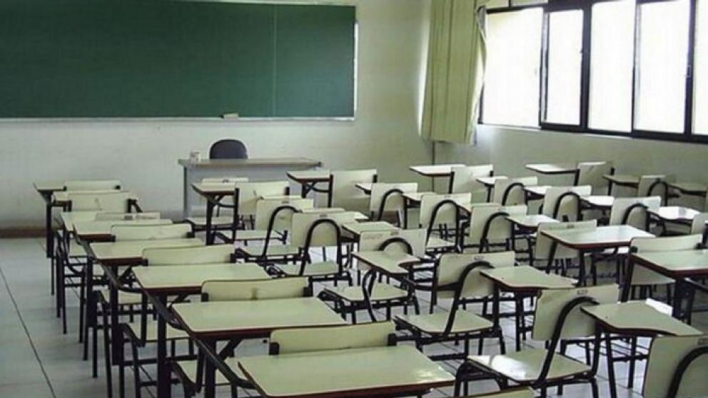 Quilmes: "Estamos en condiciones de arrancar en todas las escuelas"