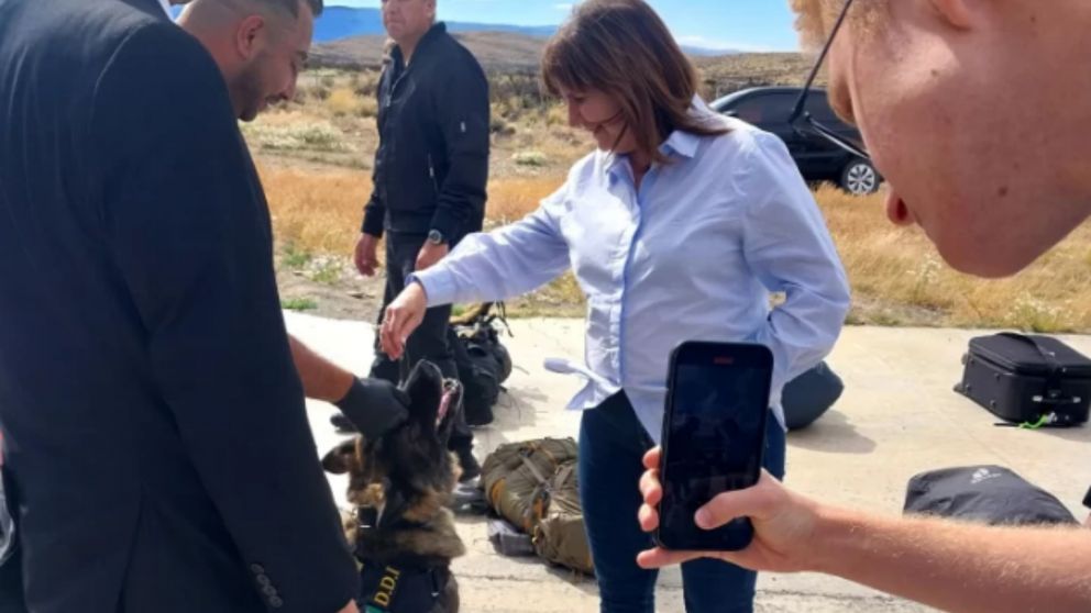 La funcionaria felicit� al personal a cargo del trabajo.