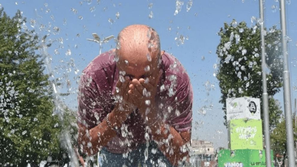 Cuidado con el calor: alerta meteorológica roja para Buenos Aires y otras provincias, ¿cuáles son las recomendaciones del SMN?