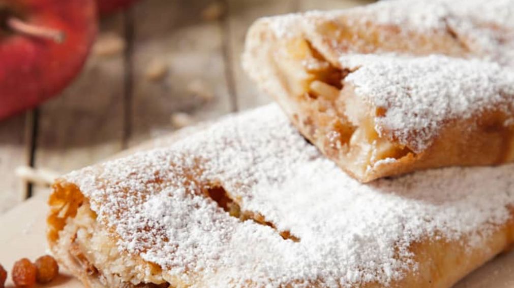 Strudel con tapa de pascualina: una opción económica y sabrosa para sorprender a todos.