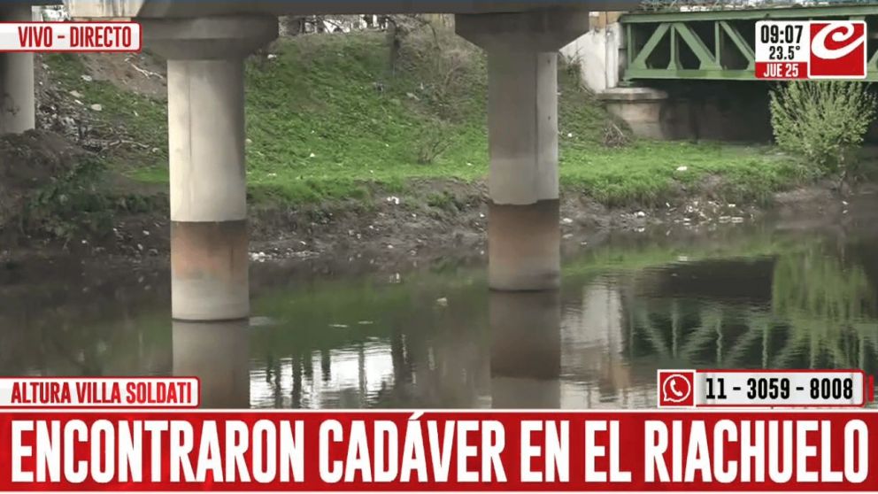 Misterio con el hallazgo de un cad�ver en el Riachuelo.