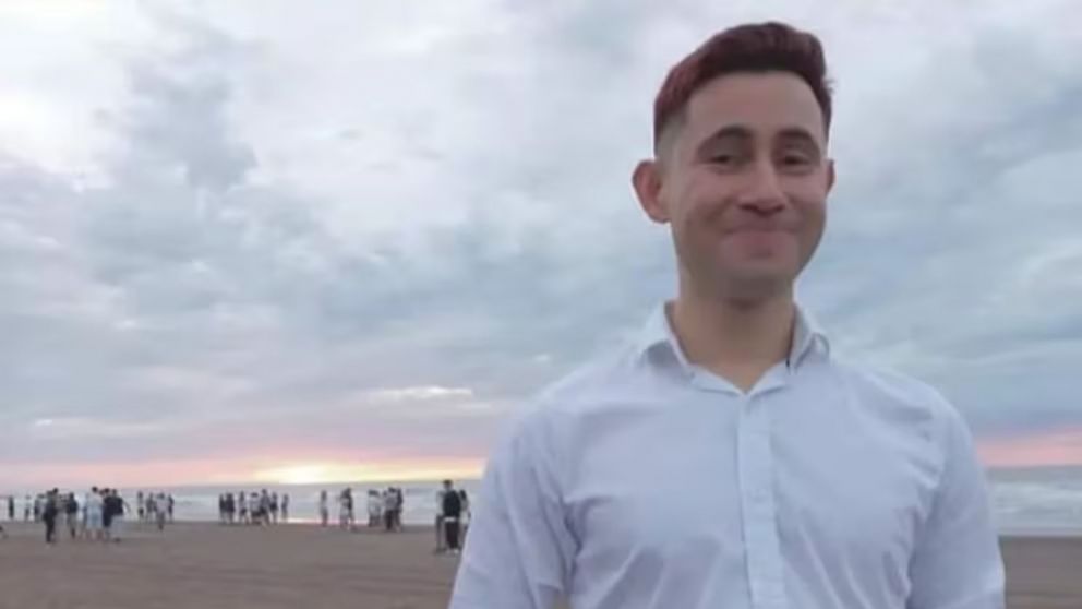 Federico Saihueque Cueva desapareci� tras ingresar al mar en un Kayak.