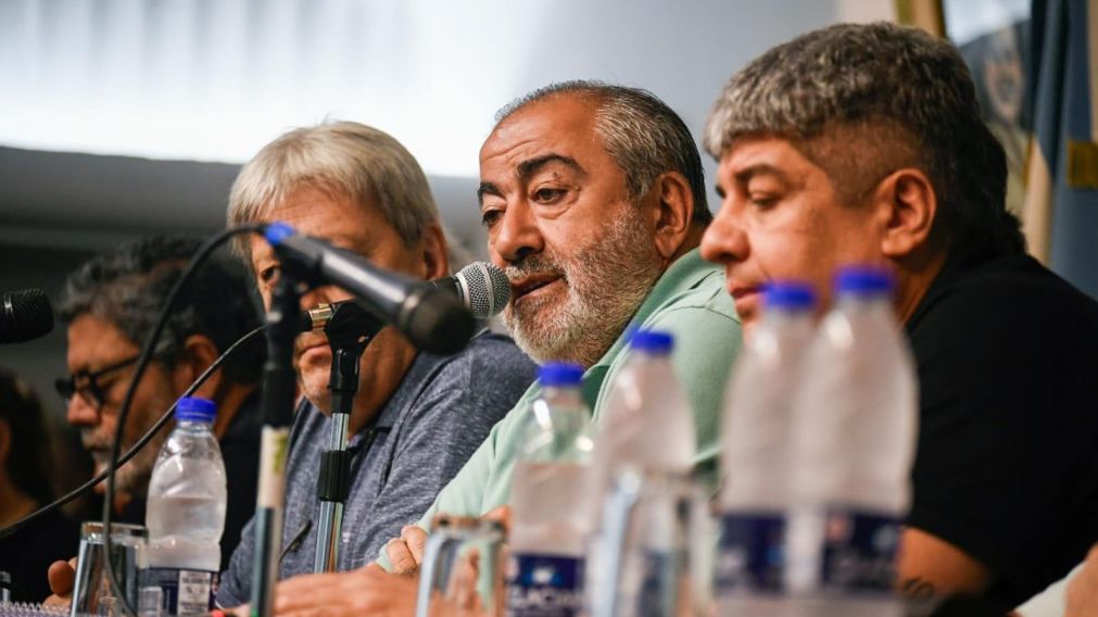En un plenario con regionales, la CGT ratificó el paro y movilización para el 24 de enero.