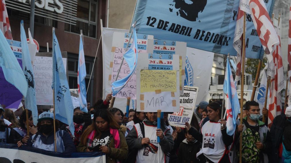 La baja de miles de planes sociales fue confirmada por el Gobierno nacional (Hernán Nersesian/Crónica).