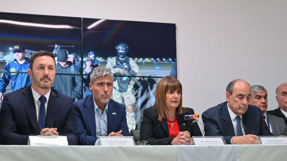 Patricia Bullrich brindó una conferencia de prensa en el mediodía de este viernes (Télam).