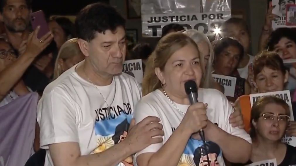 Graciela y Silvino, los papás de Fernando, en la misa interreligiosa.