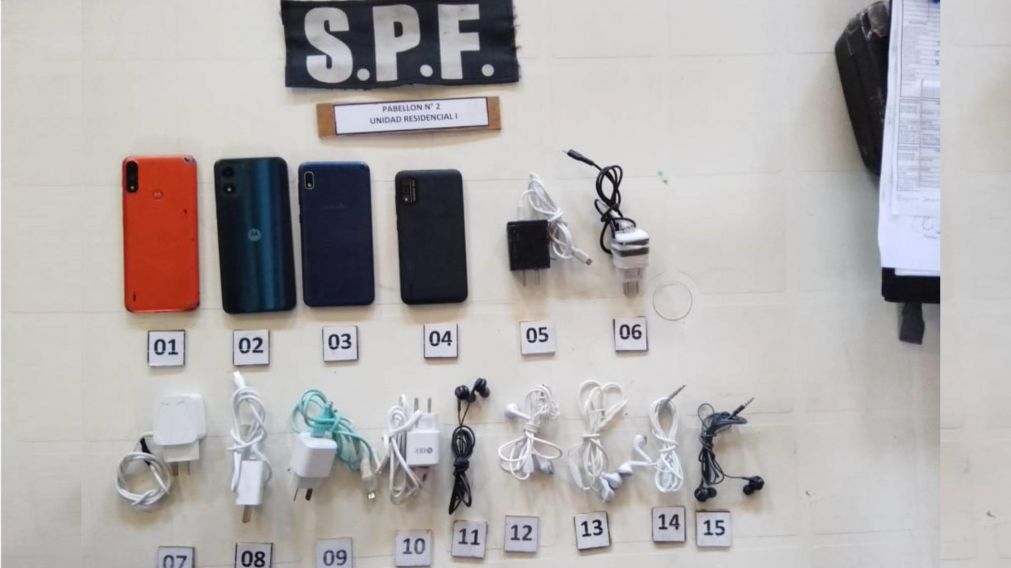 Tras requisa en una c�rcel, secuestran marihuana, celulares y elementos no permitidos.
