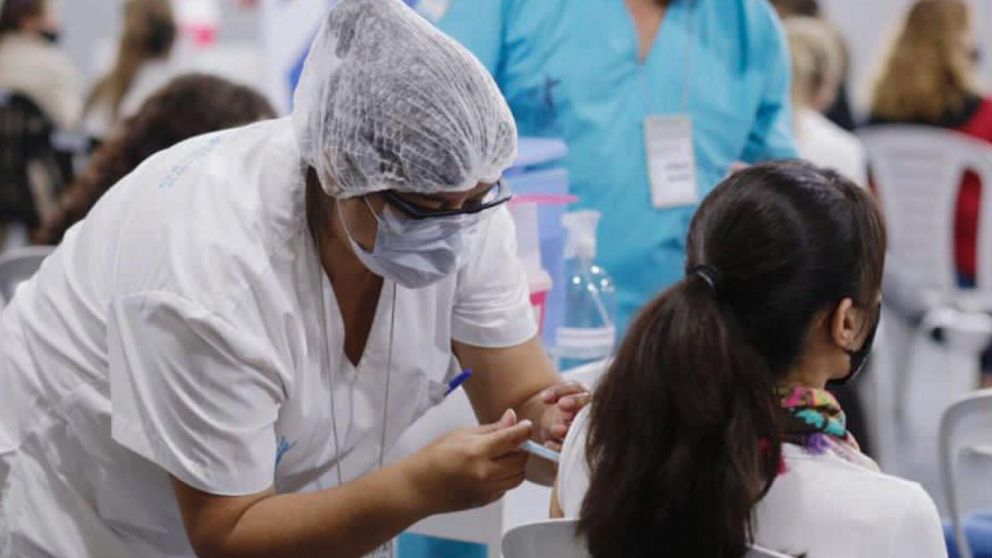 Alarma por fuerte aumento de contagios de Covid-19 en el país (Télam/Archivo).