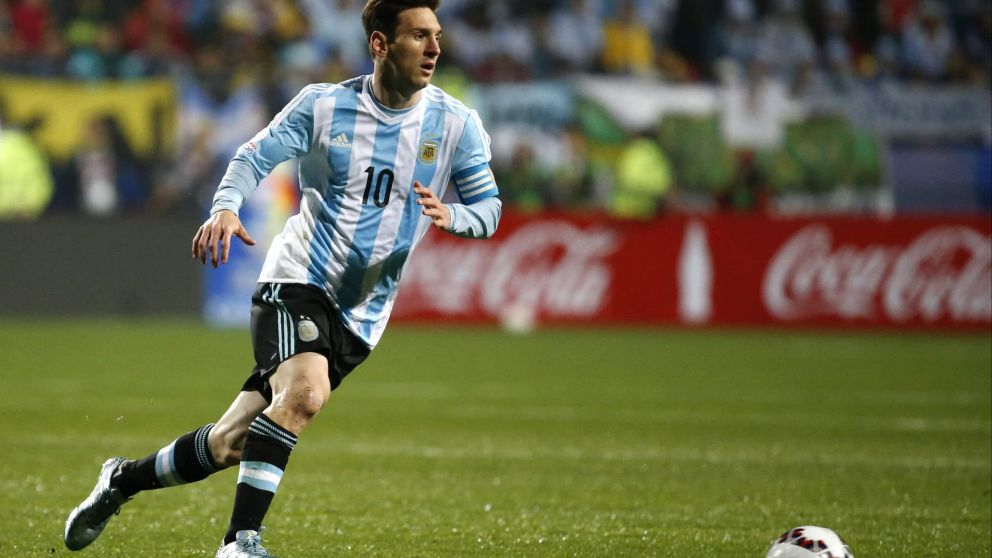 Lionel Messi se ganó la admiración de rivales y compañeros (Archivo).
