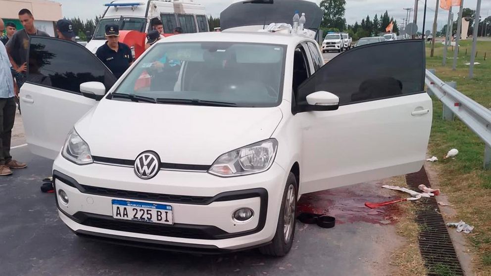 Bajó a comprar medialunas, le robaron el auto y todo culminó en feroz tiroteo.