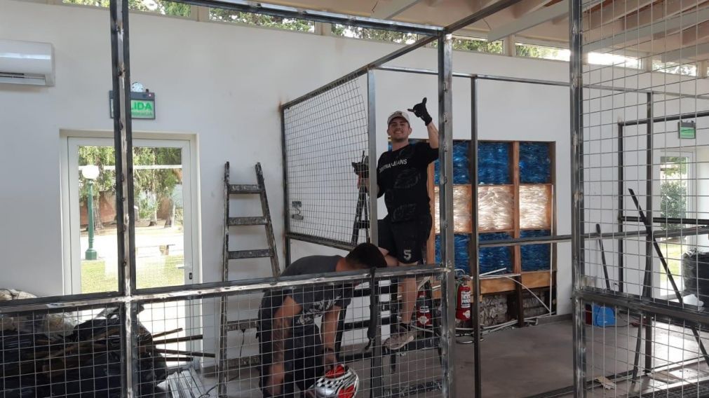 Publicación de Javier Milei en X sobre los caniles para sus perro en la Quinta de Olivos.